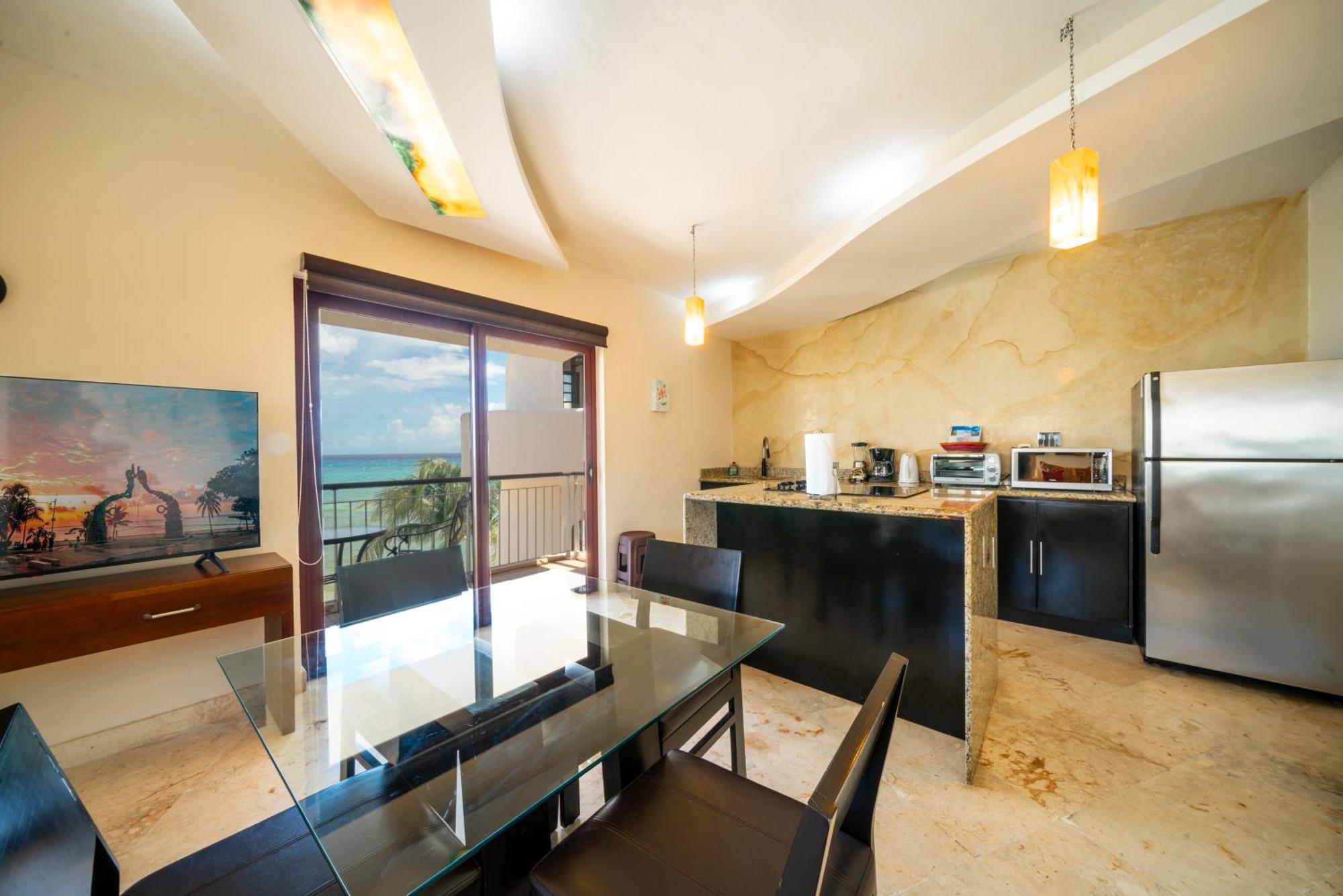 Condo Surf 407 - Beachfront Oceanview 1 Bedroom Condo Rental - at El Faro condos Playa del Carmen Exterior foto